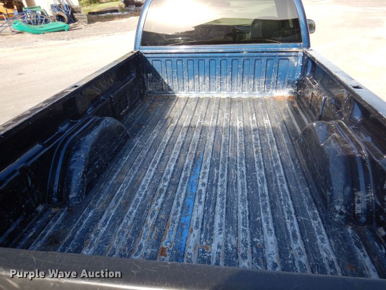 image for item MW9305 2000 Chevrolet Silverado 1500  pickup truck