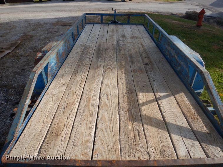 image for item MW9306 1994 Shop built  utility trailer