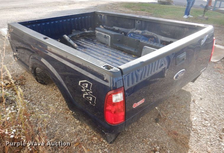 image for item MW9308 2012 Ford F250  pickup truck bed