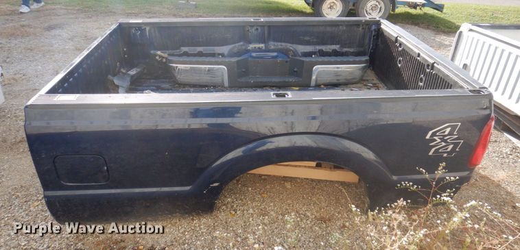 image for item MW9308 2012 Ford F250  pickup truck bed