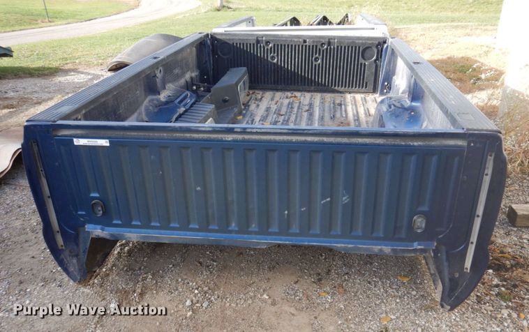 image for item MW9308 2012 Ford F250  pickup truck bed