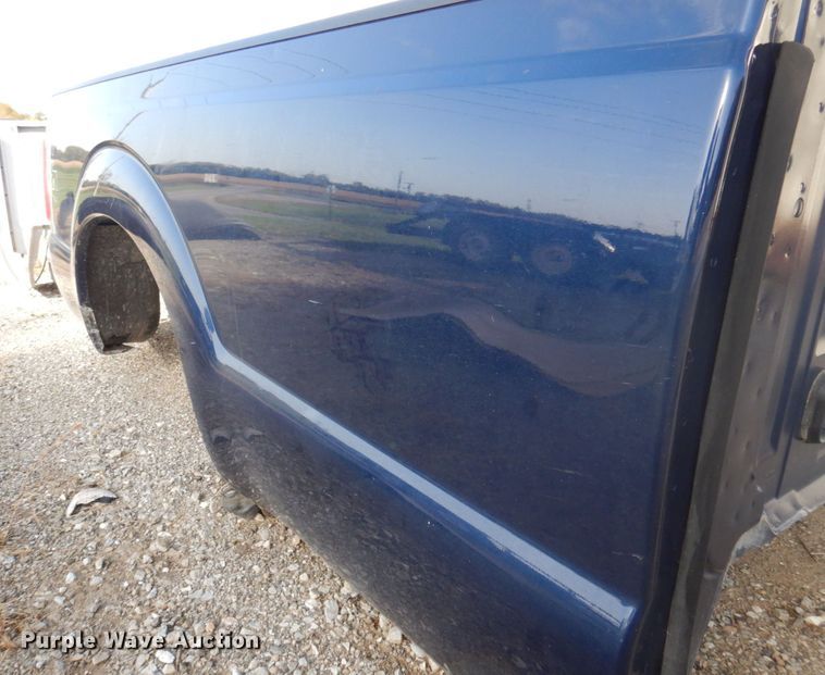 image for item MW9308 2012 Ford F250  pickup truck bed