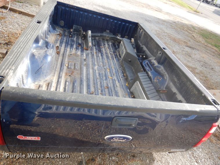 image for item MW9308 2012 Ford F250  pickup truck bed