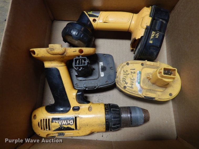 image for item MW9310 DeWalt tools