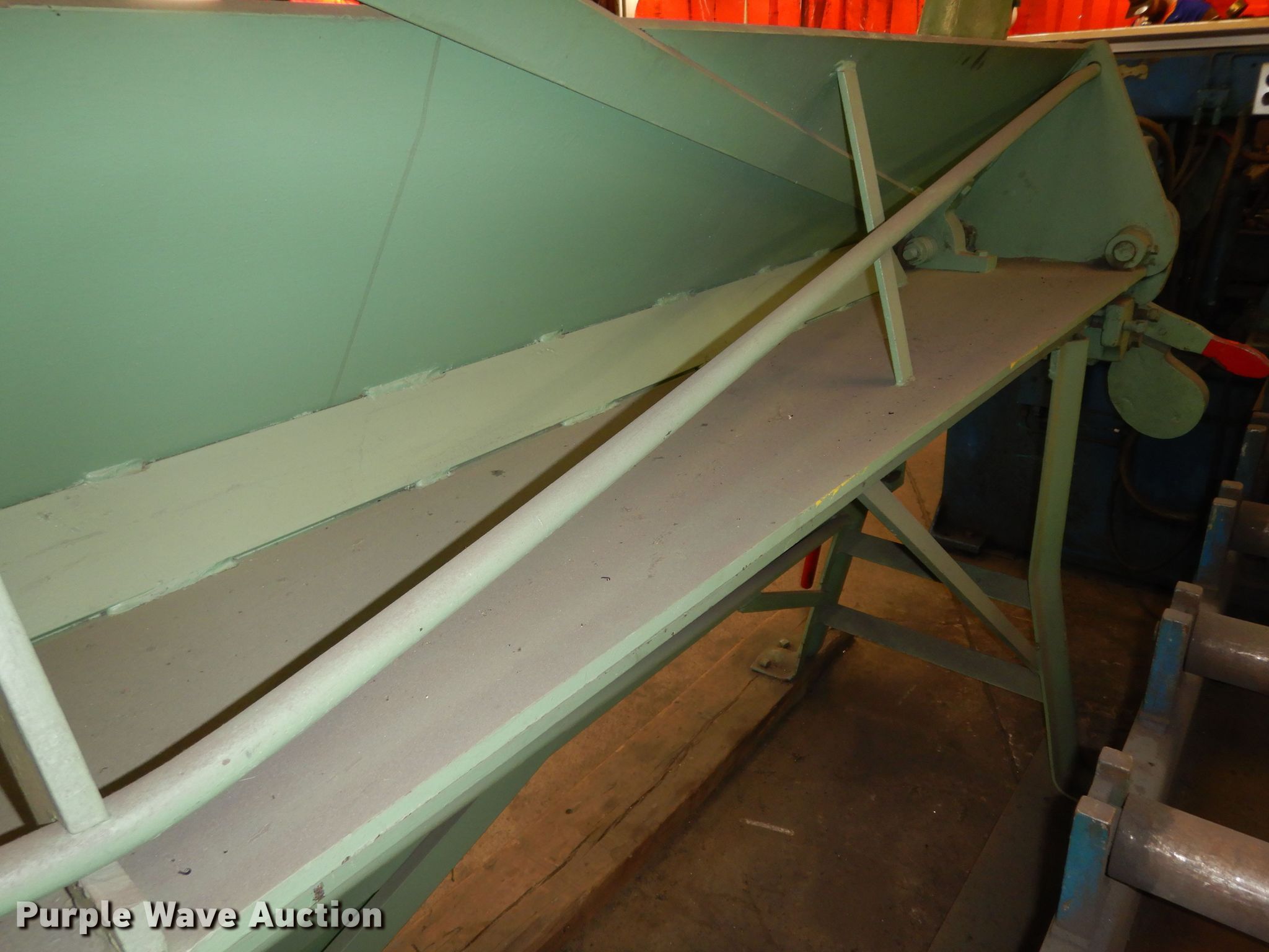 Chicago brake in Manhattan, KS Item KF9213 sold Purple Wave