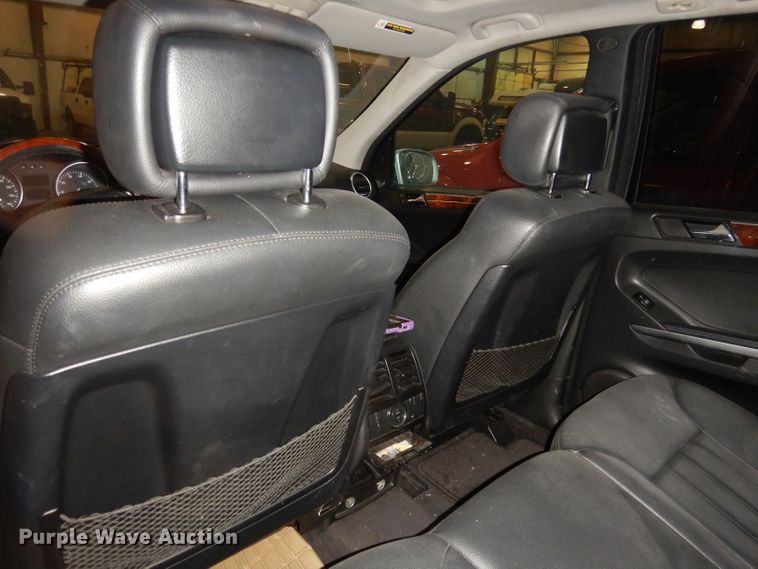 image for item DH8894 2006 Mercedes Benz ML500  SUV