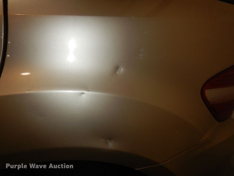 image for item DH8894 2006 Mercedes Benz ML500  SUV