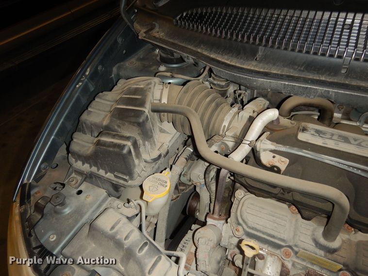 image for item DI6763 2005 Chrysler Town & Country LX  van