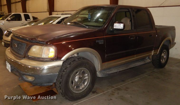 image for item DI6764 2001 Ford F150 Lariat  SuperCrew pickup truck