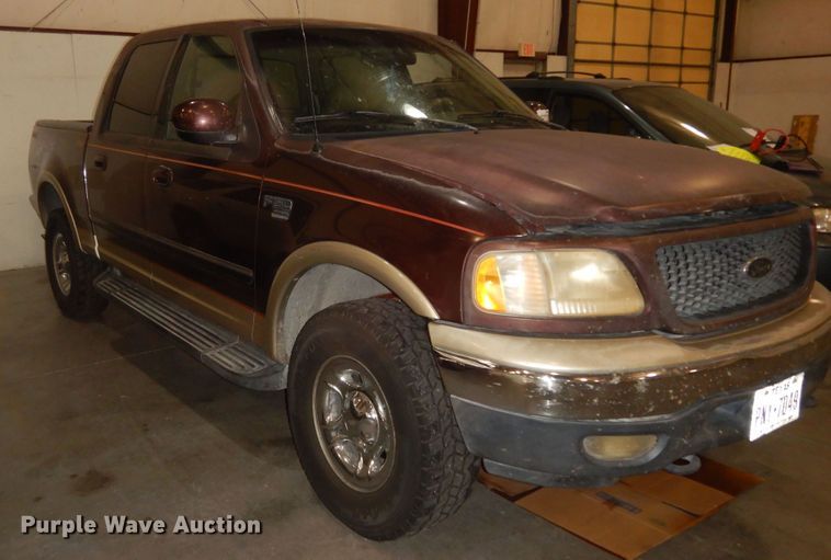 image for item DI6764 2001 Ford F150 Lariat  SuperCrew pickup truck