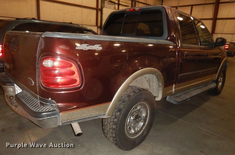 image for item DI6764 2001 Ford F150 Lariat  SuperCrew pickup truck