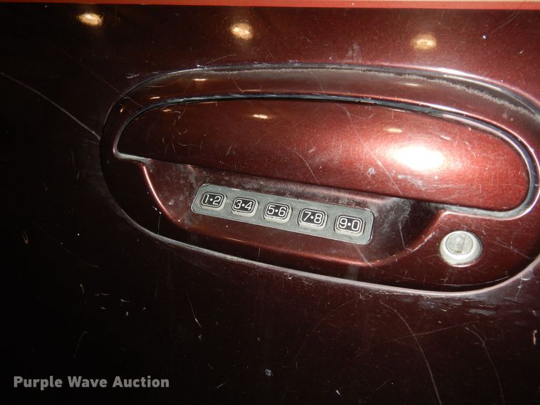 image for item DI6764 2001 Ford F150 Lariat  SuperCrew pickup truck