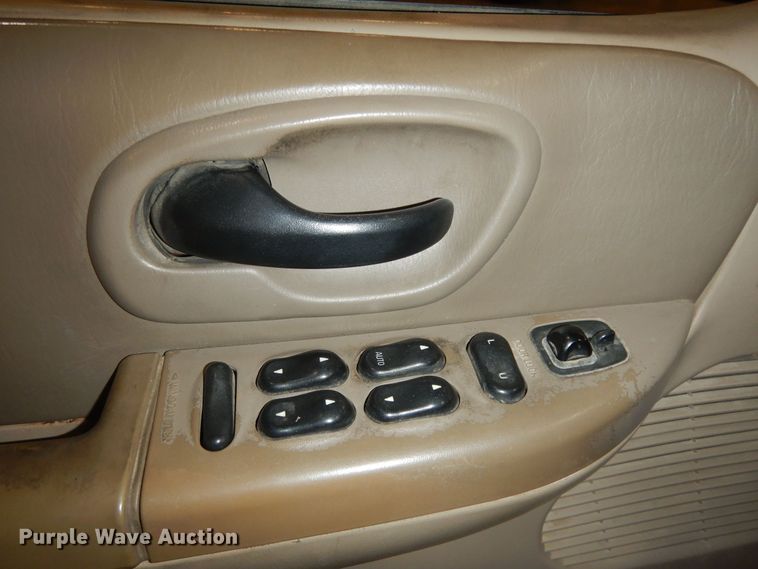 image for item DI6764 2001 Ford F150 Lariat  SuperCrew pickup truck