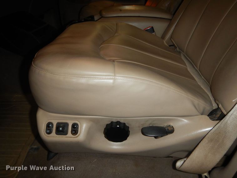 image for item DI6764 2001 Ford F150 Lariat  SuperCrew pickup truck