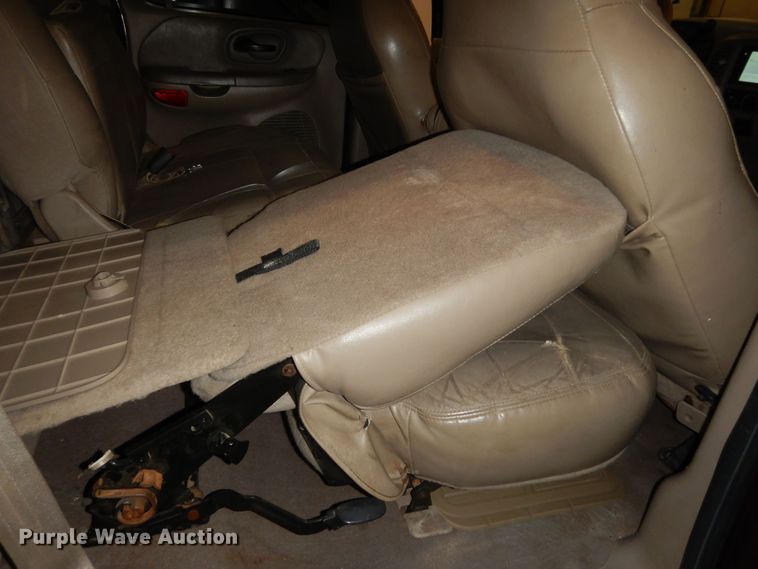 image for item DI6764 2001 Ford F150 Lariat  SuperCrew pickup truck