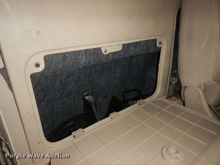 image for item DI6764 2001 Ford F150 Lariat  SuperCrew pickup truck