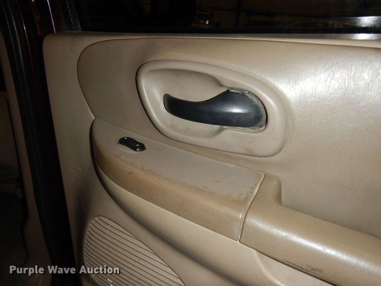 image for item DI6764 2001 Ford F150 Lariat  SuperCrew pickup truck