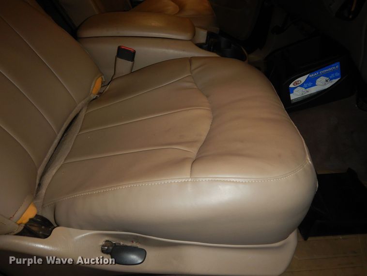 image for item DI6764 2001 Ford F150 Lariat  SuperCrew pickup truck