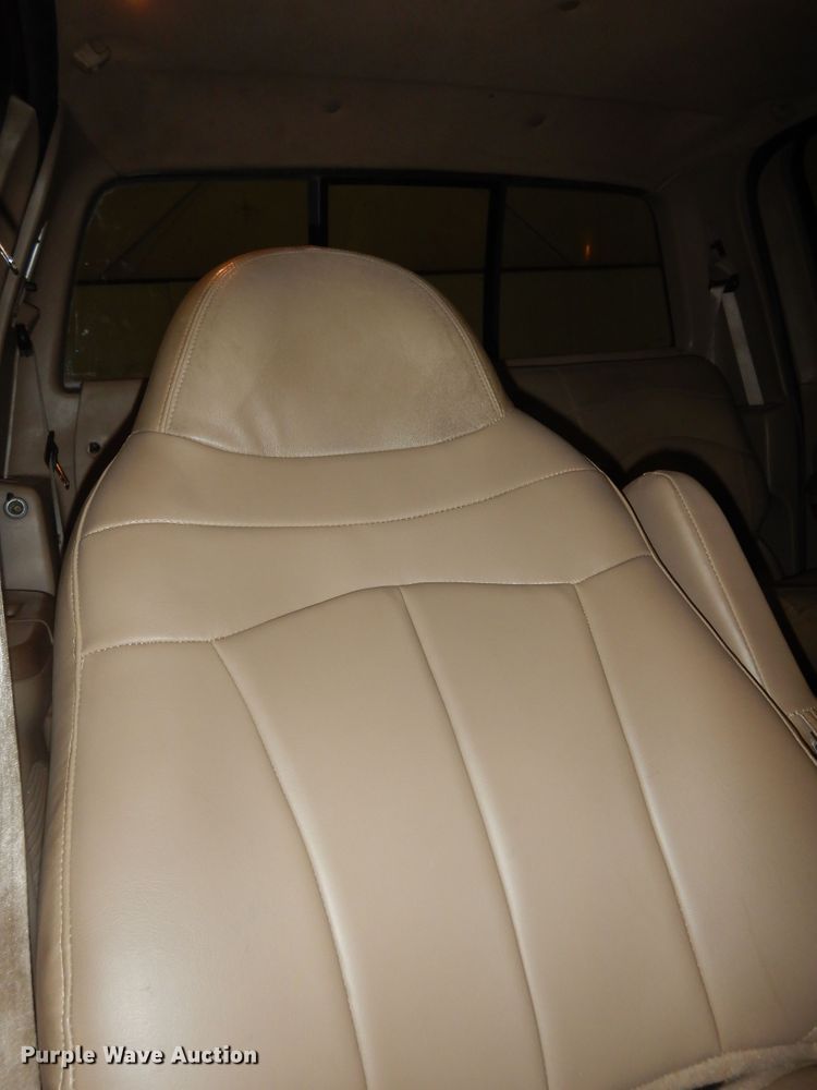 image for item DI6764 2001 Ford F150 Lariat  SuperCrew pickup truck