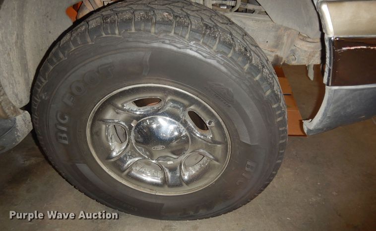 image for item DI6764 2001 Ford F150 Lariat  SuperCrew pickup truck