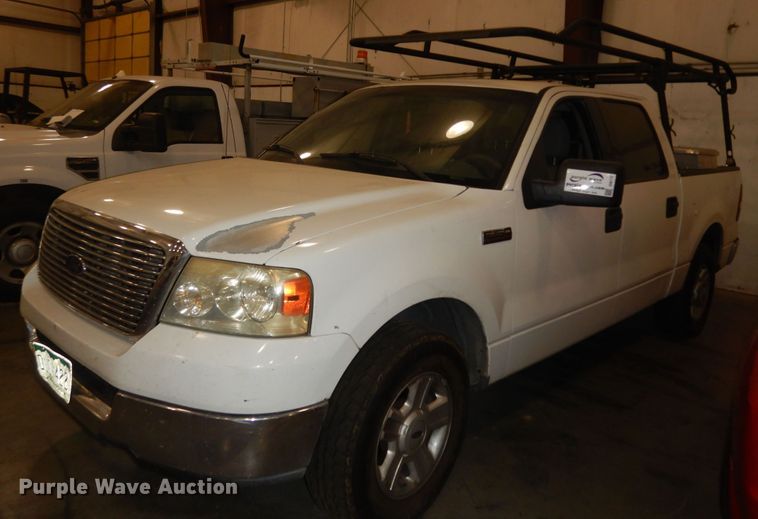 image for item DI6772 2004 Ford F150 XLT  SuperCrew pickup truck