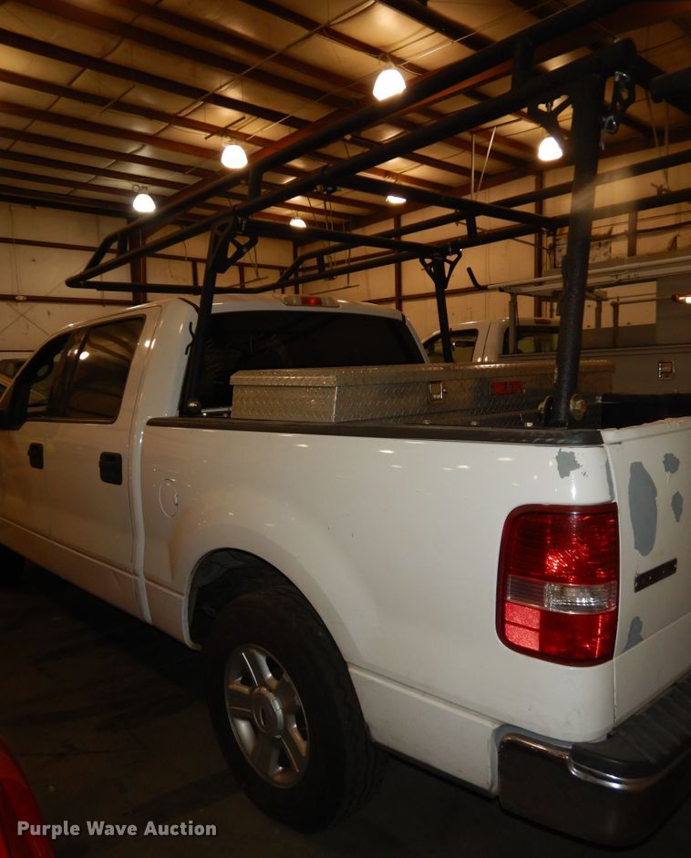 image for item DI6772 2004 Ford F150 XLT  SuperCrew pickup truck