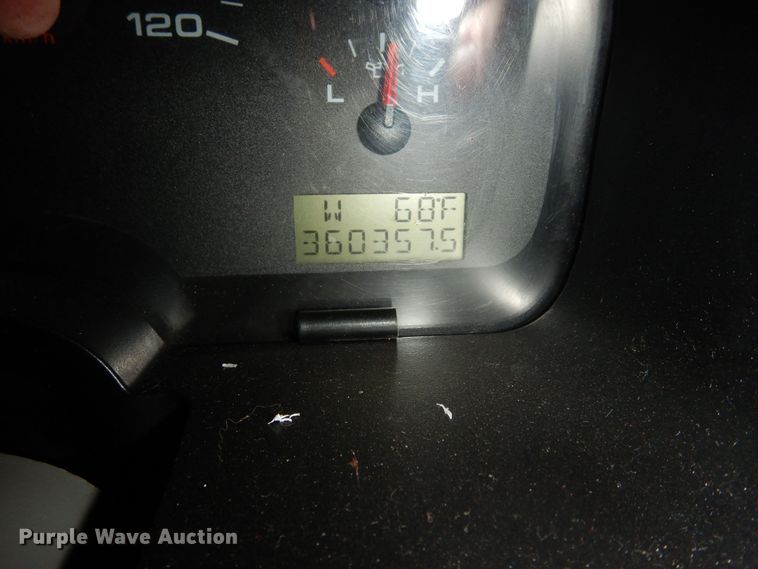 image for item DI6772 2004 Ford F150 XLT  SuperCrew pickup truck