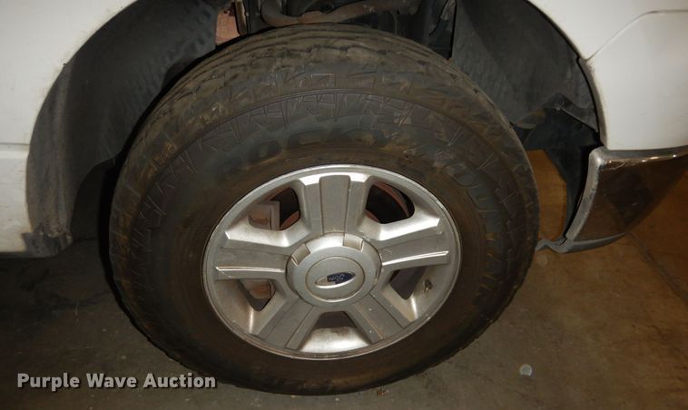 image for item DI6772 2004 Ford F150 XLT  SuperCrew pickup truck