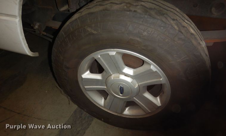 image for item DI6772 2004 Ford F150 XLT  SuperCrew pickup truck