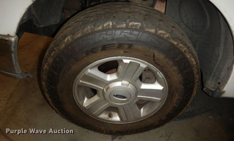 image for item DI6772 2004 Ford F150 XLT  SuperCrew pickup truck