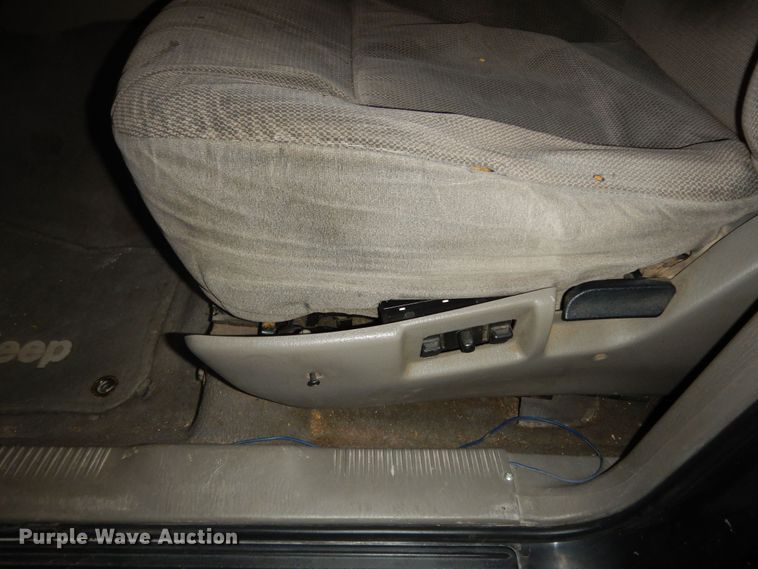 image for item DI6776 1999 Jeep Grand Cherokee  SUV