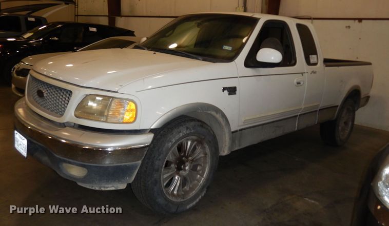 image for item DN1576 2000 Ford F150 Lariat  SuperCab pickup truck