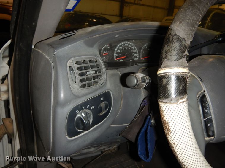 image for item DN1576 2000 Ford F150 Lariat  SuperCab pickup truck