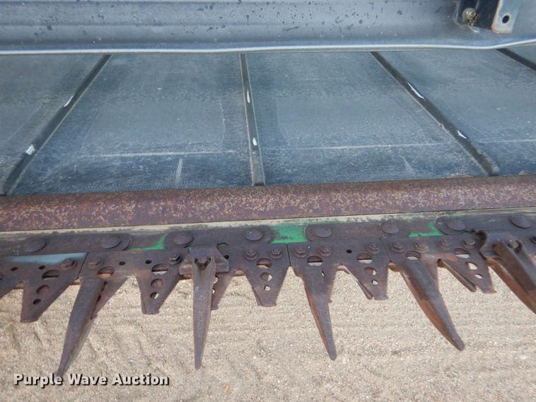 image for item DK7273 John Deere 936D  draper head