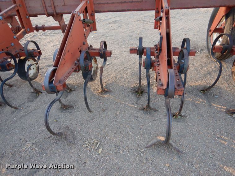 image for item DK7276 Row crop cultivator