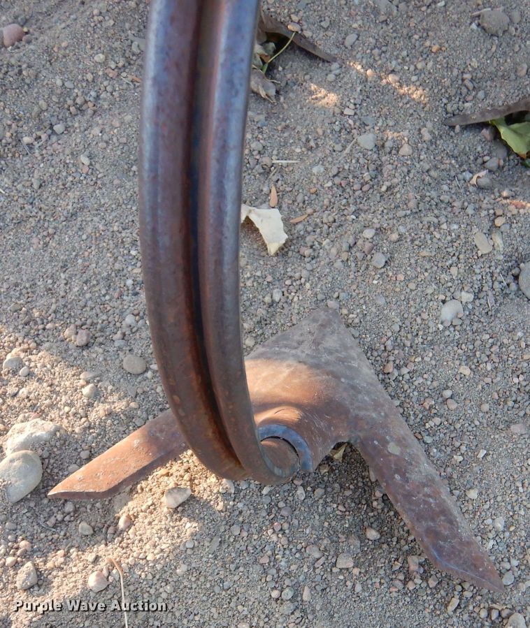 image for item DK7276 Row crop cultivator