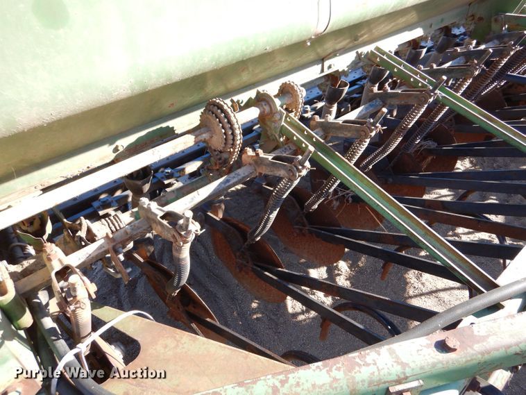 image for item DK7282 John Deere 8300  grain drill