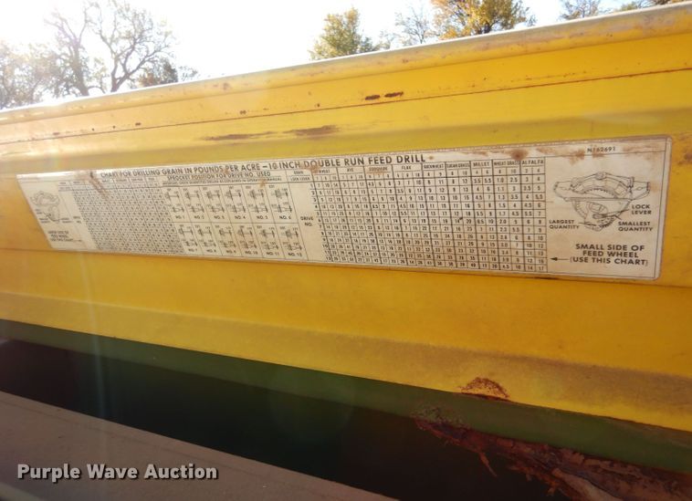 image for item DK7282 John Deere 8300  grain drill