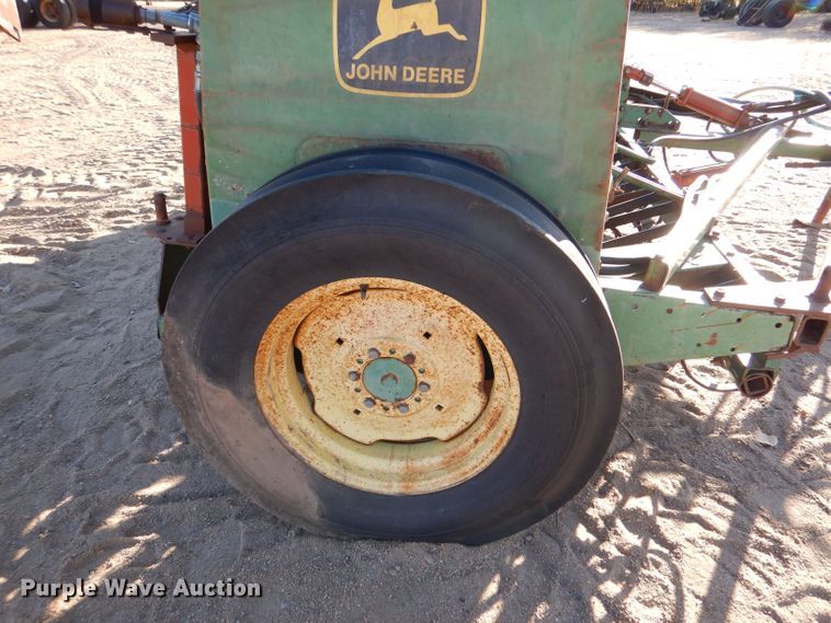 image for item DK7282 John Deere 8300  grain drill