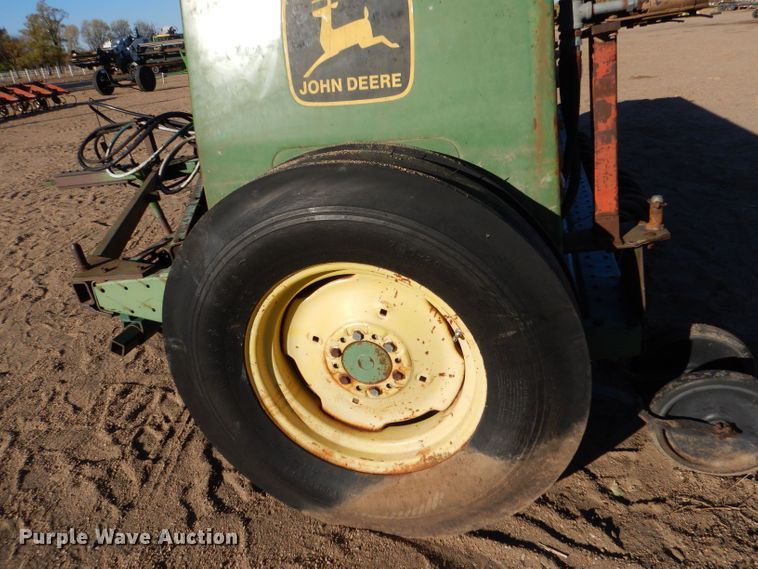 image for item DK7282 John Deere 8300  grain drill