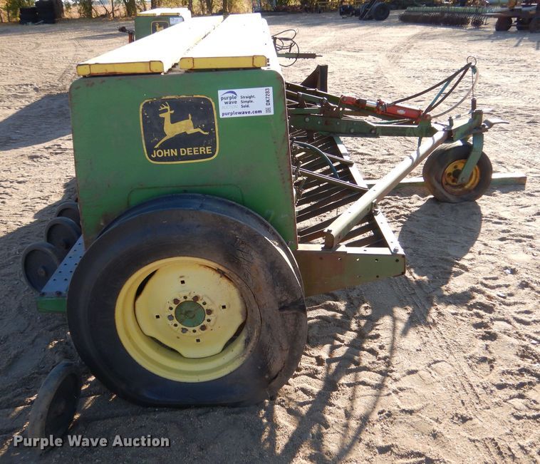 image for item DK7283 John Deere 8300  grain drill