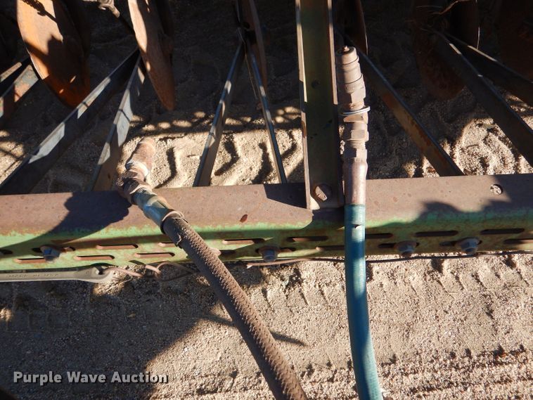 image for item DK7283 John Deere 8300  grain drill