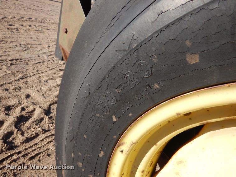 image for item DK7283 John Deere 8300  grain drill