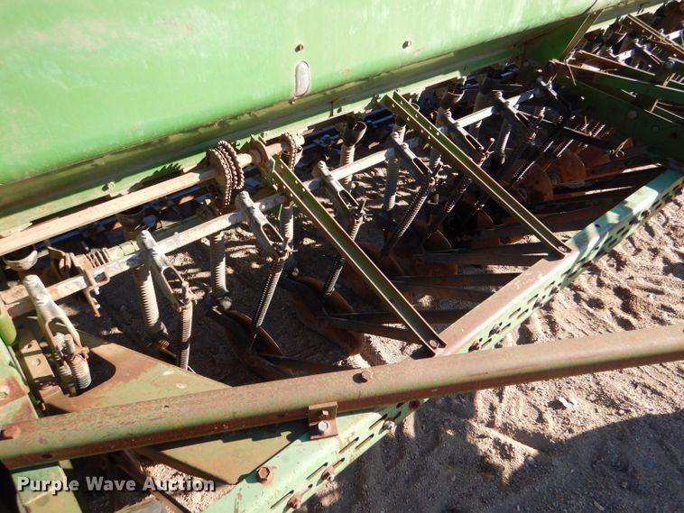 image for item DK7284 John Deere 8300  grain drill