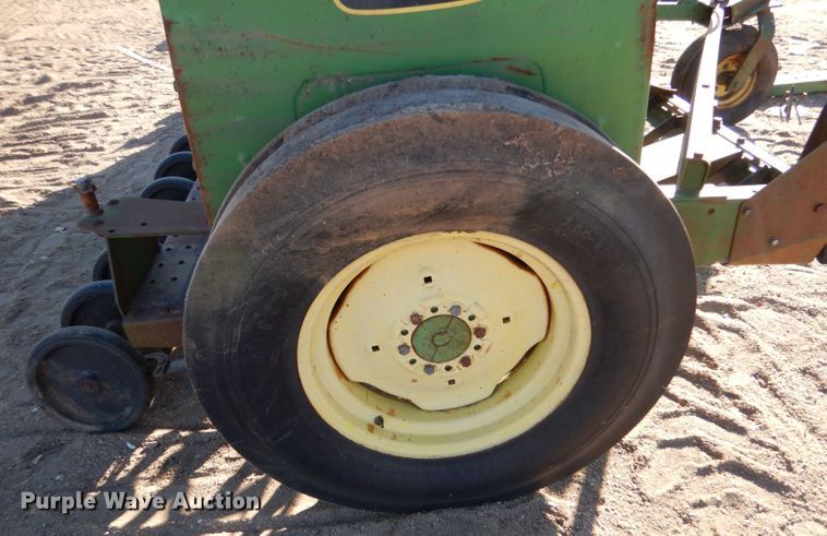 image for item DK7284 John Deere 8300  grain drill