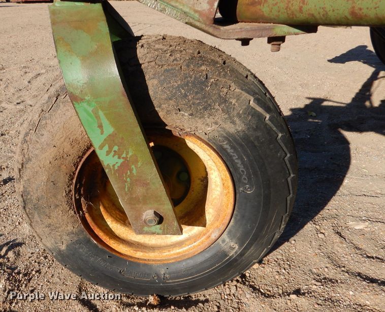 image for item DK7284 John Deere 8300  grain drill