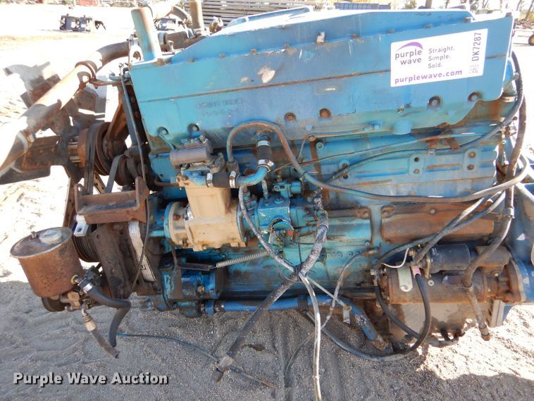 image for item DK7287 1977 Cummins NTC-350  engine