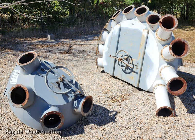 image for item DL6711 (2) grain distributors