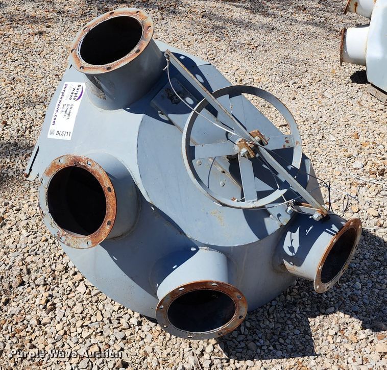 image for item DL6711 (2) grain distributors