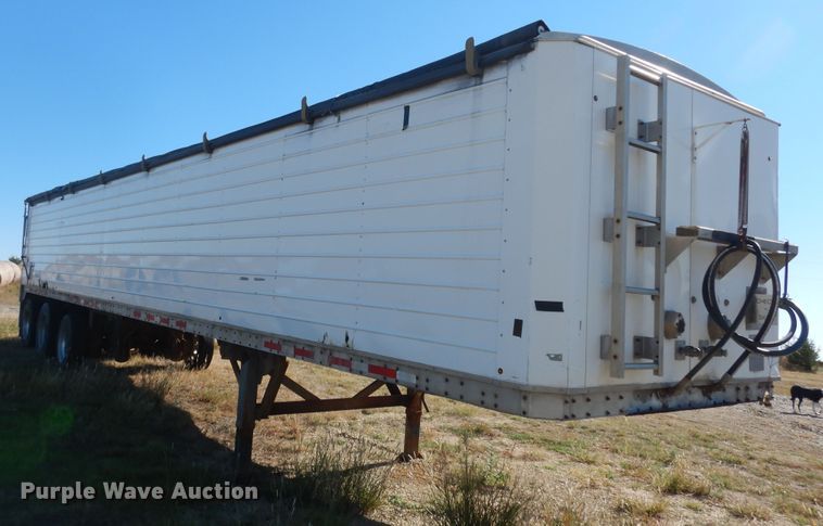 image for item DM3208 2014 Wilkens OF2WA22BCFSTU  walking floor trailer